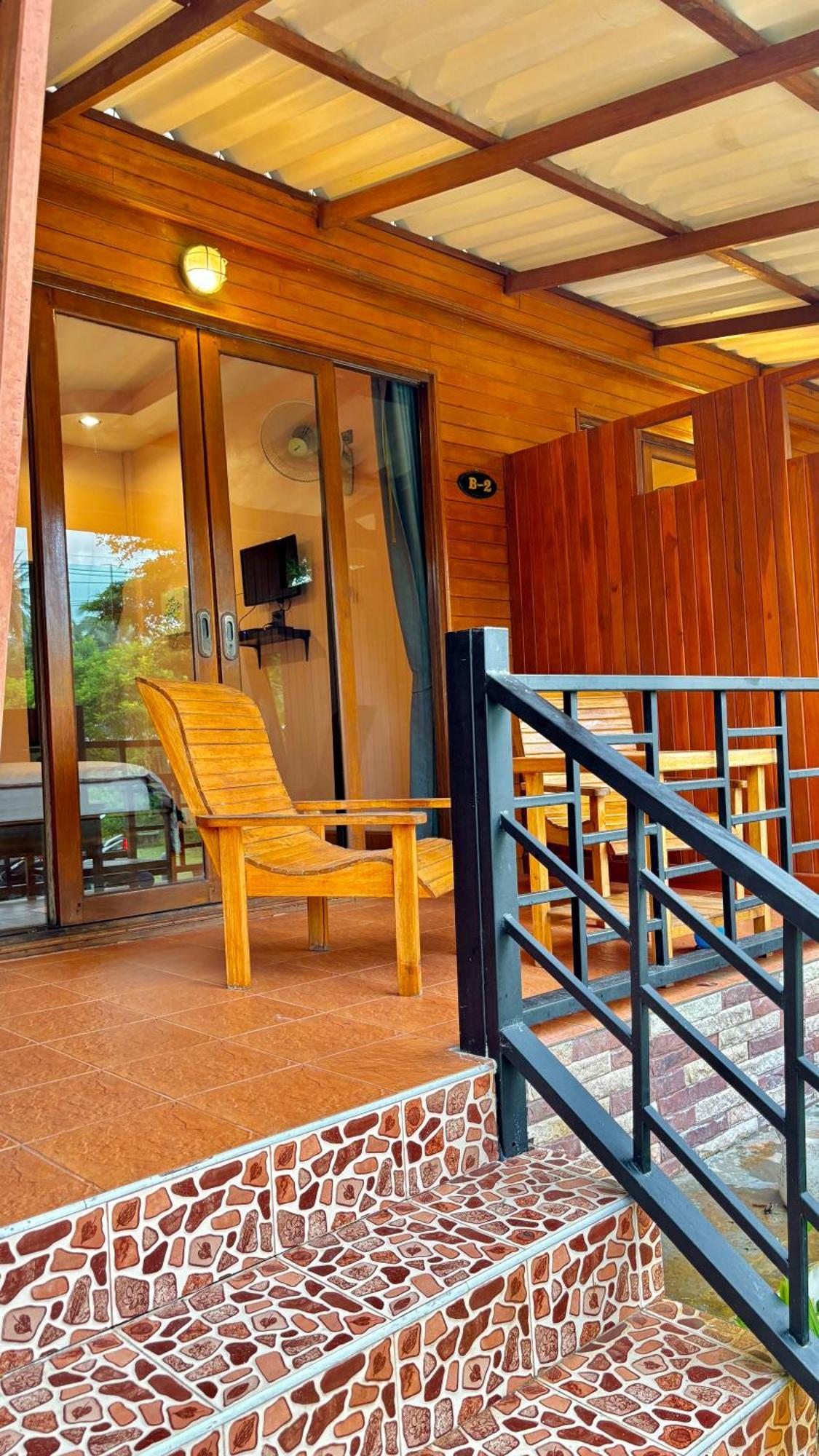 Aow Thai Homestay Ban Hin Dam Extérieur photo