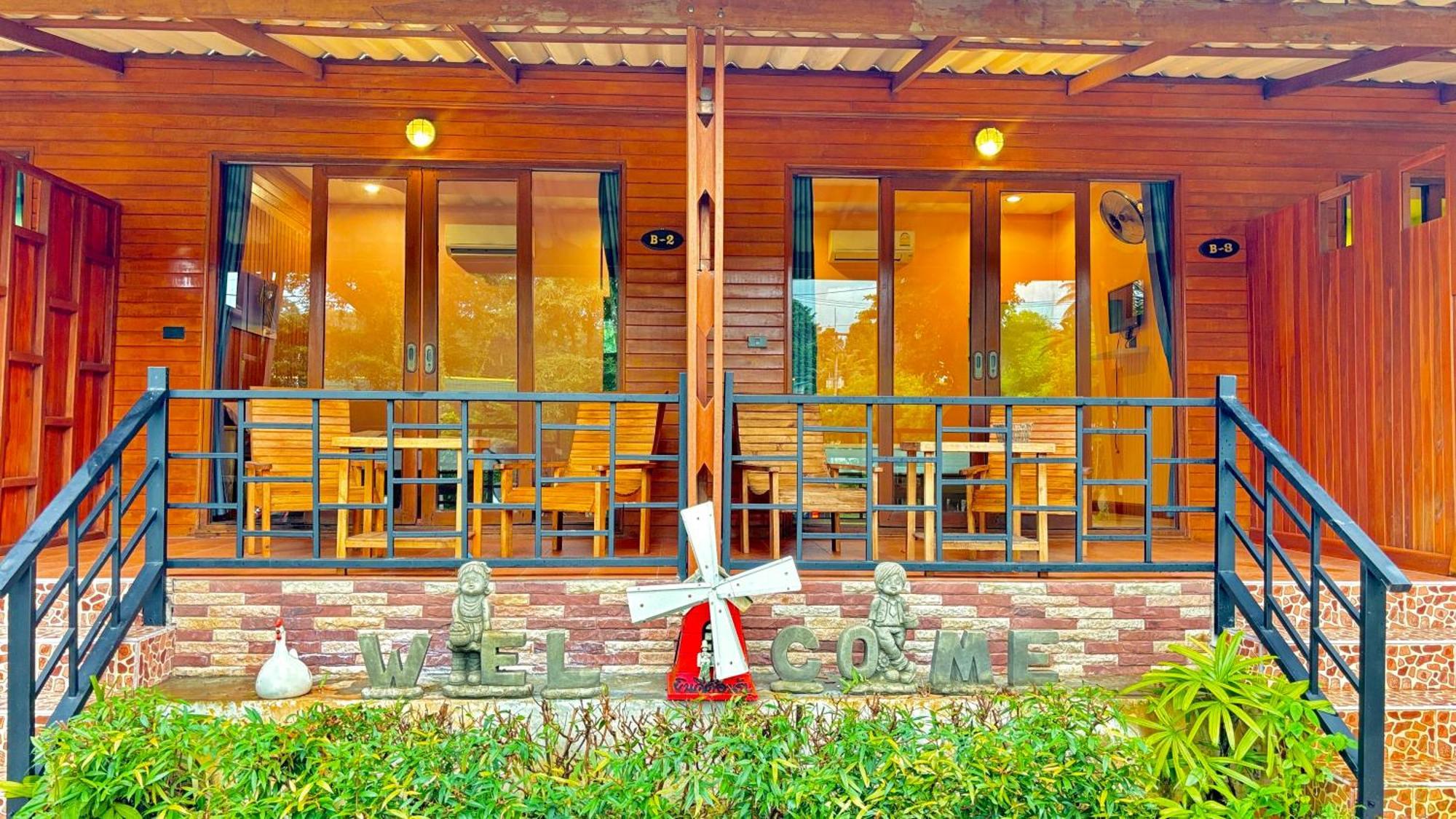 Aow Thai Homestay Ban Hin Dam Extérieur photo
